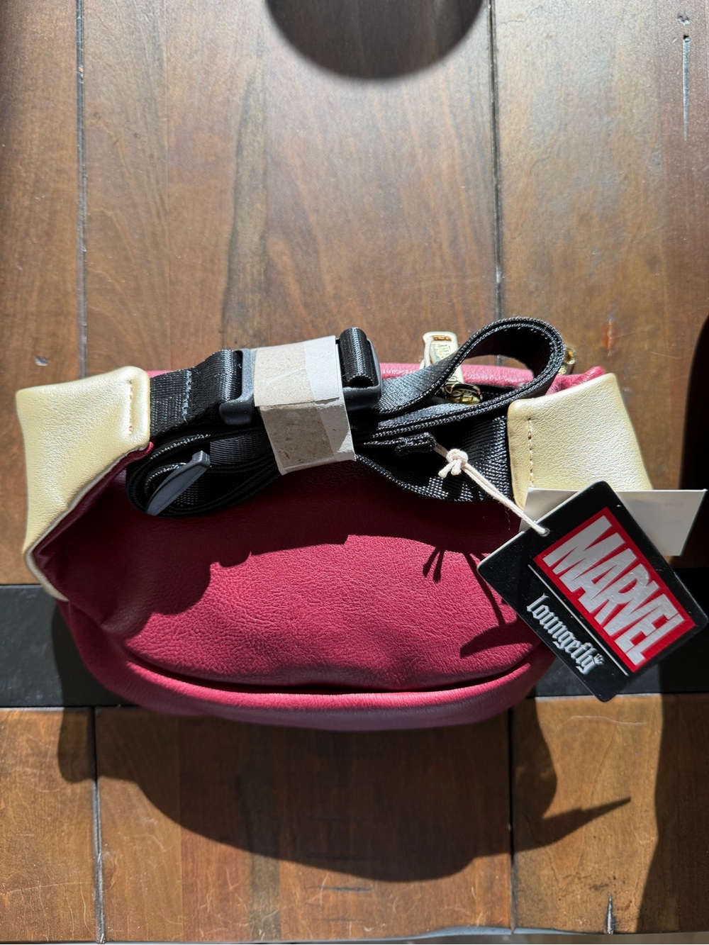 Loungefly Iron Man light up Mini Backpack with matching belt bag - Picture 6 of 8